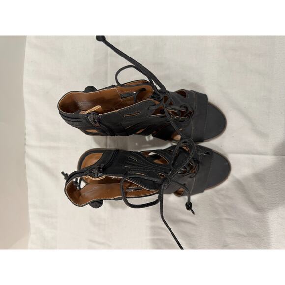 FARYL By Faryl Robin BUCKLE Black Sandals Heels Caged Lace Up Sz 8 Vegan Suede - Picture 5 of 7